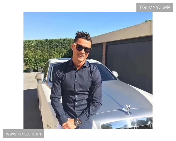 足球明星赠送豪车的背后故事与真实情况揭秘